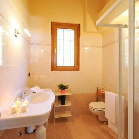 Ulivi Apt.7 *